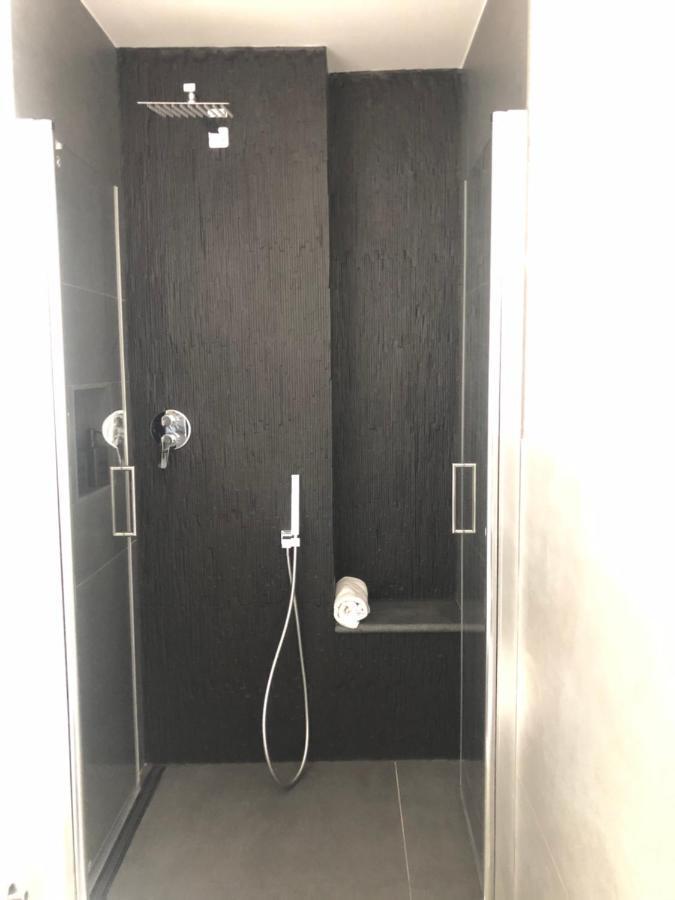 Vesucharme Suite Luxury Room Nápoles Exterior foto
